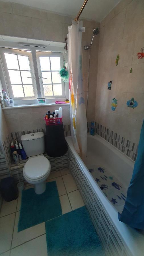 Merciful King Room, In Zone 2-3 Лондон Екстериор снимка